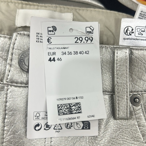 Women's H&M faux leather silver jeans size 12 - Picture 10 of 10
